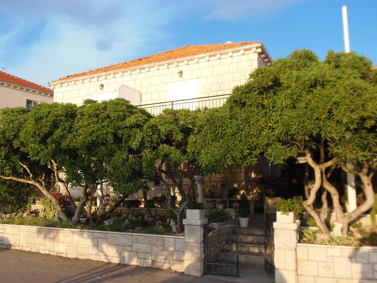 Villa Nobilo Lumbarda Exterior photo